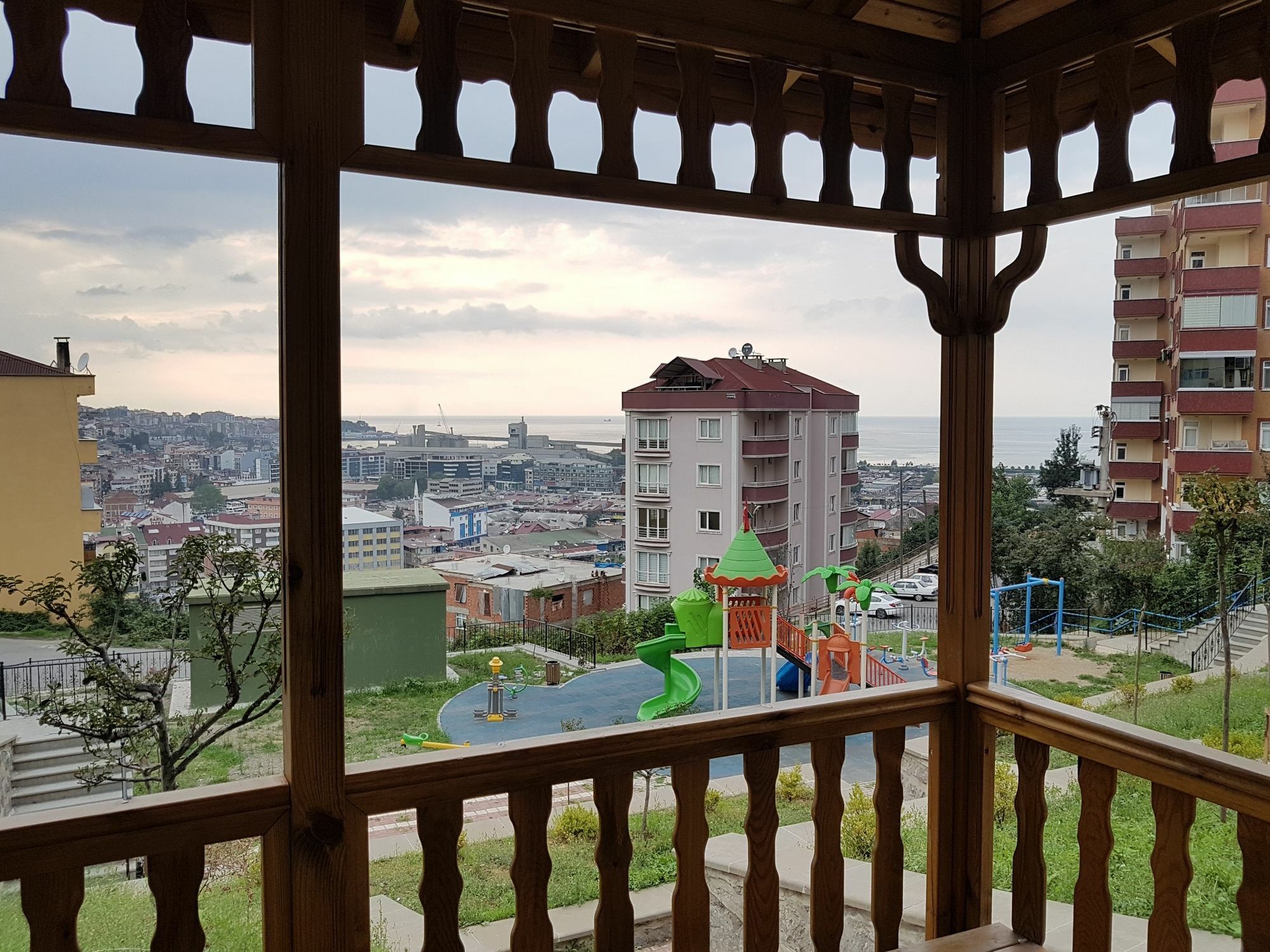 Nuralp Apart Otel - Trabzon Exterior foto