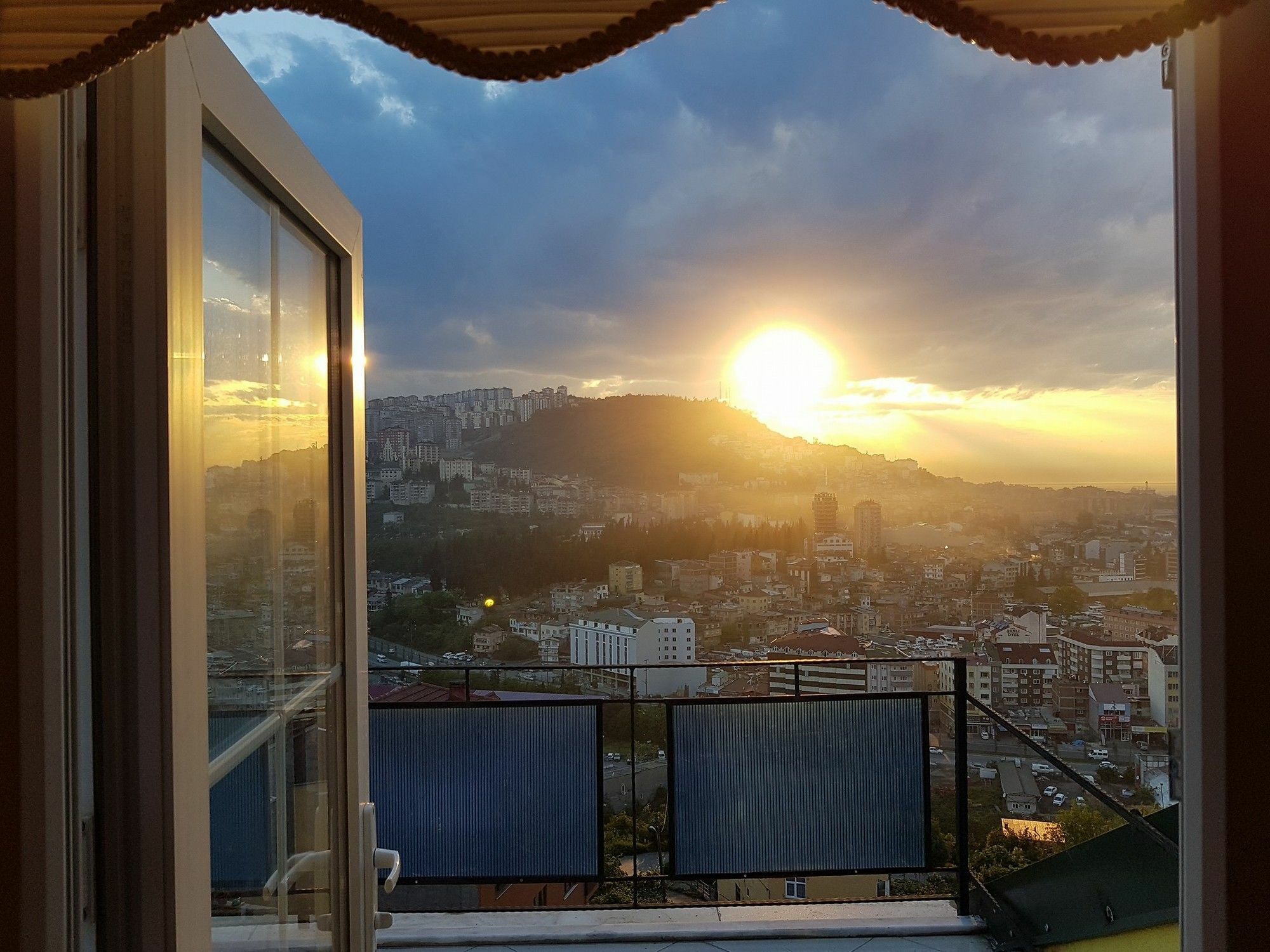 Nuralp Apart Otel - Trabzon Exterior foto